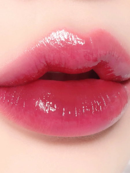 Стойкий глянцевый тинт для губ INGA Water Glow Lip Tint Wicked Стойкий глянцевый тинт для губ INGA Water Glow Lip Tint Wicked