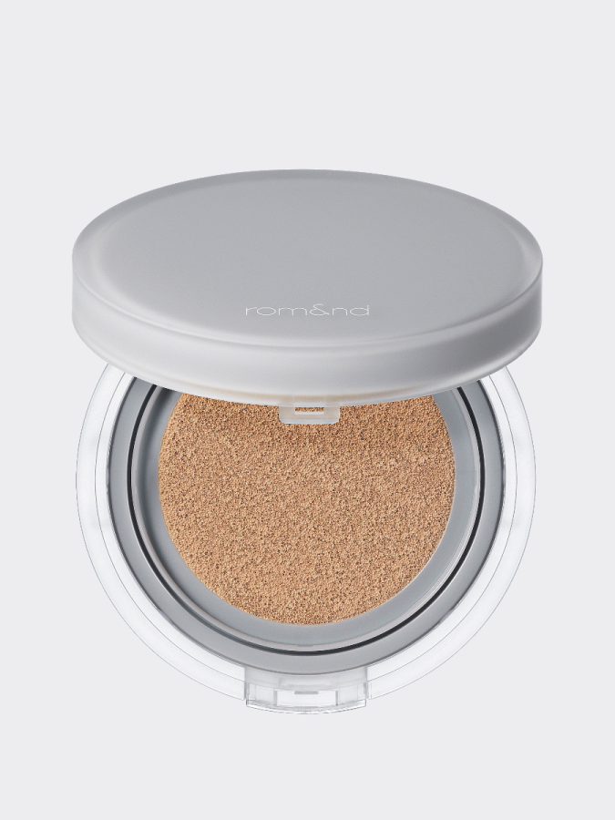 Тональное средство с матовым финишем в песочном оттенке rom&nd Nu Zero Cushion 05 Sand 25 SPF24 PA++