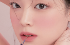 Палетка спрессованных румян в холодных оттенках Dasique Blending Mood Cheek #02 Cool Blending