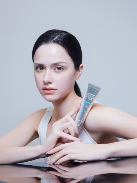 Питательный крем с экзосомами и скваланом APOTHE Exosome Squal-Tox Moisturizing Cream