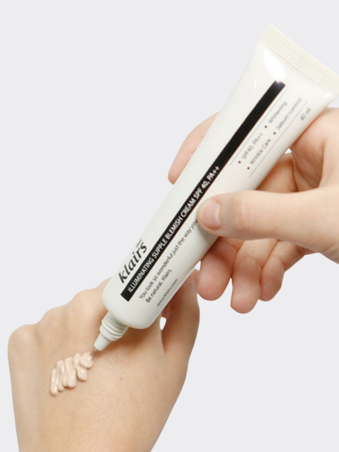 Крем ВВ универсального оттенка Dear, Klairs Illuminating Supple Blemish Cream