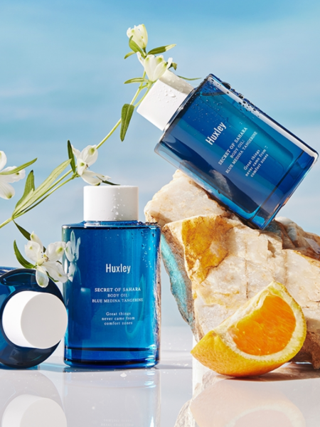 Парфюмированное масло для тела с ароматом танжерина Huxley Body Oil Blue Medina Tangerine Парфюмированное масло для тела с ароматом танжерина Huxley Body Oil Blue Medina Tangerine