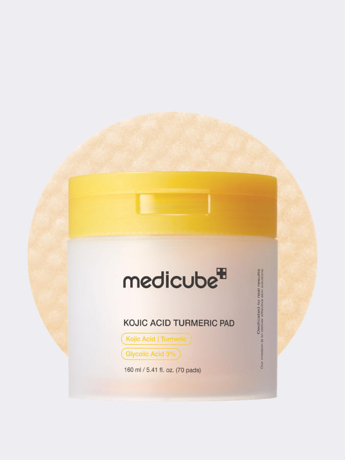 Осветляющие тонер-диски с экстрактом куркумы Medicube Kojic Acid Turmeric Pad