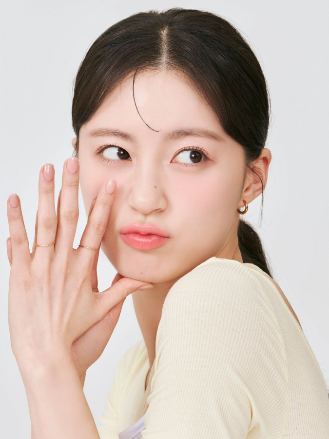 Сочный глянцевый пигмент для губ с оттенком мякоти абрикоса rom&nd Juicy Lasting Tint 31 Bare Apricot