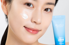 Увлажняющий солнцезащитный флюид с гиалуроновой кислотой MEDI-PEEL Aqua Mooltox Water-Fit Sun Serum SPF50+PA++++