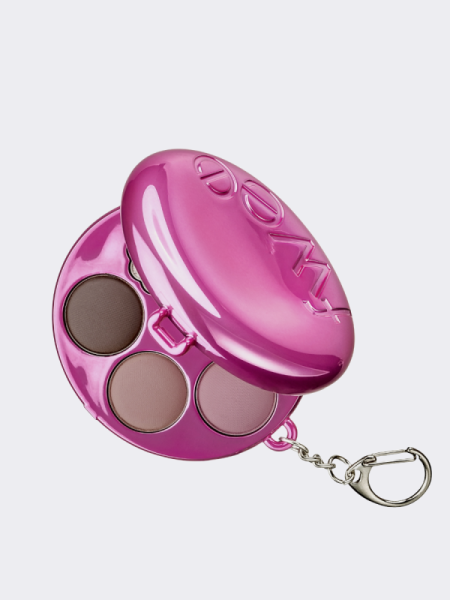 Компактная палетка теней в формате брелка fwee Pocket Eye Palette EP05 Grape Bonbon Компактная палетка теней в формате брелка fwee Pocket Eye Palette EP05 Grape Bonbon