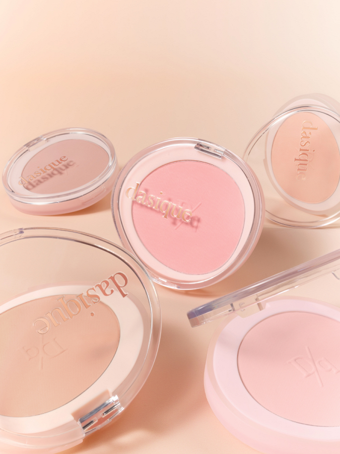 Нежные сухие румяна Dasique Soft Blur Cheek #02 Pink Cream