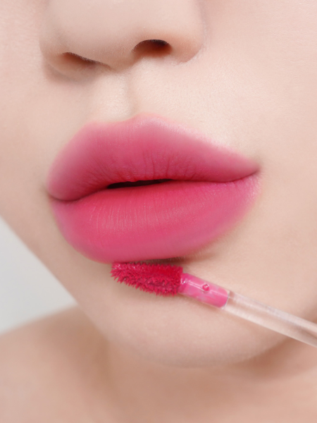 Жидкий тинт для губ с полуматовым финишем BRAYE Water Blur Tint 07 Sassy Жидкий тинт для губ с полуматовым финишем BRAYE Water Blur Tint 07 Sassy