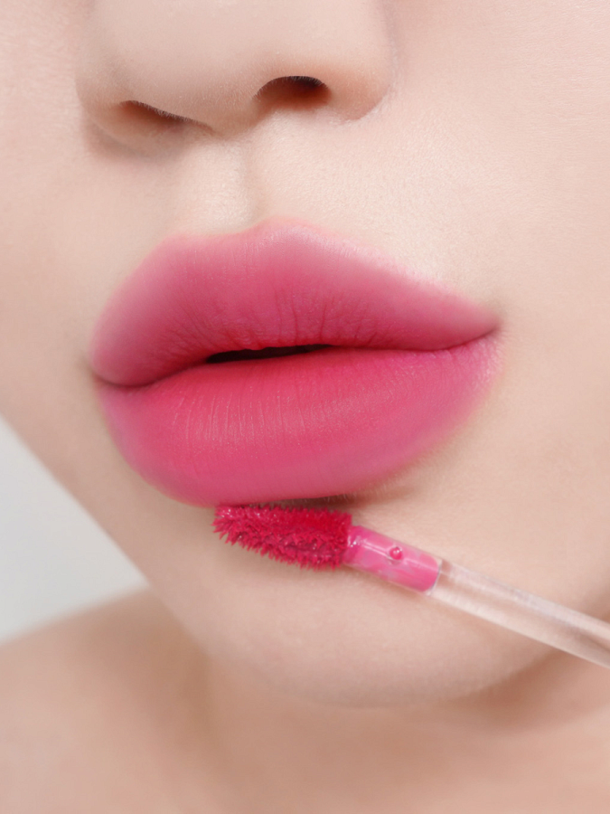 Жидкий тинт для губ с полуматовым финишем BRAYE Water Blur Tint 07 Sassy