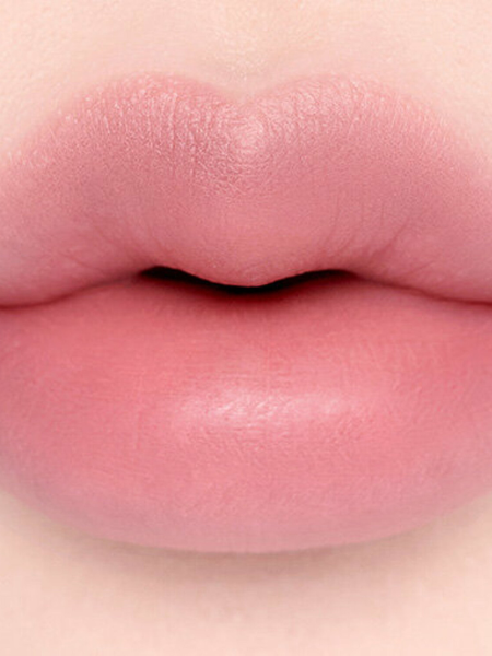 Мягкий карандаш для губ Dasique Mood Blur Lip Pencil  #06 Misty Lilac