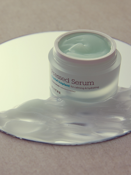 Тонизирующая спрессованная сыворотка-крем мини Blithe Pressed Serum Crystal Iceplant Тонизирующая спрессованная сыворотка-крем мини Blithe Pressed Serum Crystal Iceplant