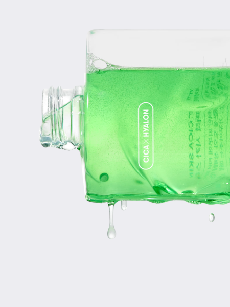 Успокаивающий тонер для лица с экстрактом центеллы MAXI VT Cica Skin