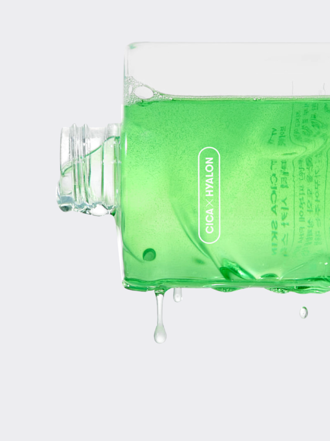 Успокаивающий тонер для лица с экстрактом центеллы MAXI VT Cica Skin