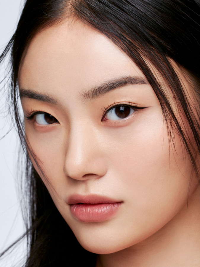 Тональный кушон со стойким матовым финишем TIRTIR Mask Fit All-Cover Cushion 21N Ivory