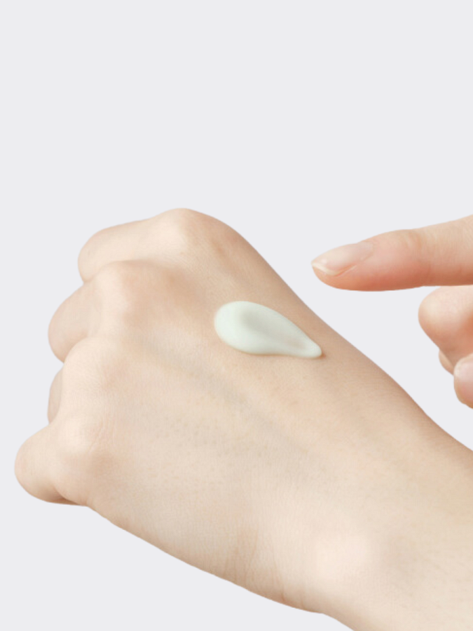 Противовоспалительный крем для лица с экстрактом сосны и центеллы Round Lab Pine Calming Cica Cream