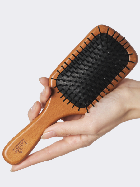 Деревянная расчёска для волос La’dor Wood Paddle Brush Деревянная расчёска для волос La’dor Wood Paddle Brush
