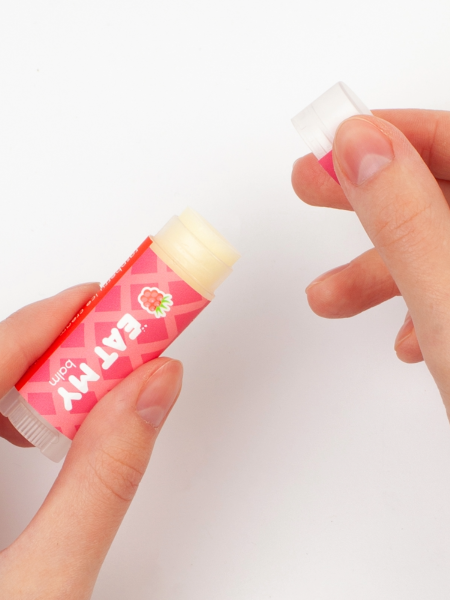 Бальзам для губ с ароматом малинового пломбира EAT MY BALM Raspberry Ice Cream