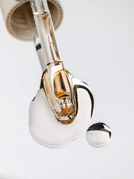 Пилинг-сыворотка с кислотами и экстрактом сливы AROMATICA Kakadu Youth Glow Vita Peel 10% AHA + 0.5% BHA