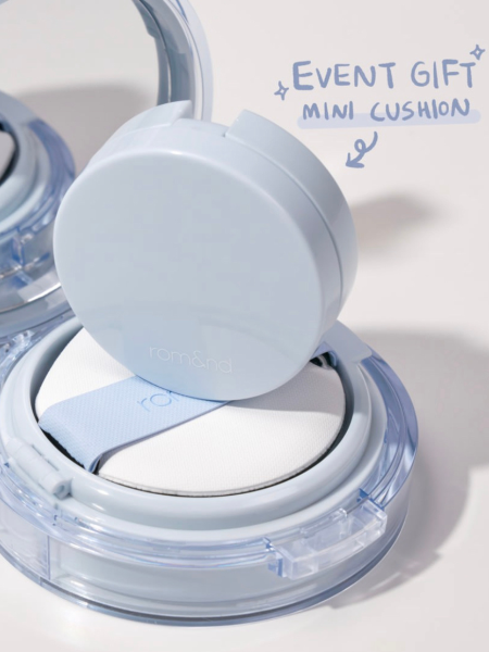 МИНИ Тональный кушон с влажным финишем в нюдовом оттенке rom&nd Bare Water Cushion 03 Natural 21 SPF38 PA++++ МИНИ Тональный кушон с влажным финишем в нюдовом оттенке rom&nd Bare Water Cushion 03 Natural 21 SPF38 PA++++