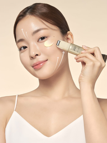 Разглаживающий крем-роллер для век с ретиналем CKD Retinal 5X Guasha Eye Cream