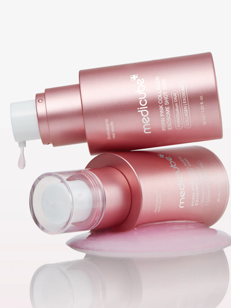 Разглаживающая сыворотка для лица со спикулами и ПДРН Medicube PDRN Pink Exosome Shot Serum 2000 Разглаживающая сыворотка для лица со спикулами и ПДРН Medicube PDRN Pink Exosome Shot Serum 2000