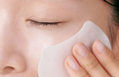 Осветляющие тонер-диски с фруктовыми экстрактами Celimax Pore + Dark Spot Brightening Pad