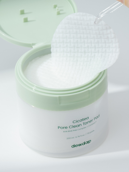 Отшелушивающие тонер-диски с кислотами для очищения пор dewdap Cicatea Pore Clean Toner Pad