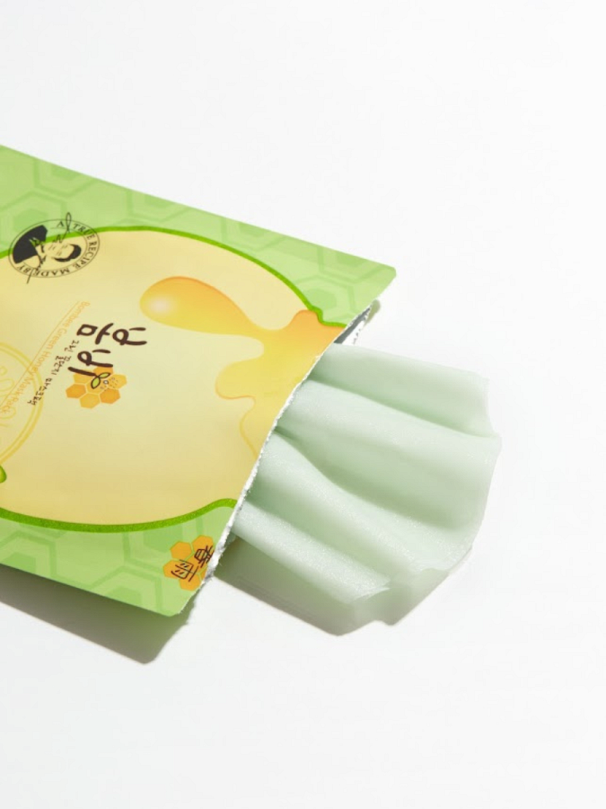 Восстанавливающая тканевая маска для лица с мёдом и экстрактом авокадо Papa Recipe Green Bombee Honey Mask Pack