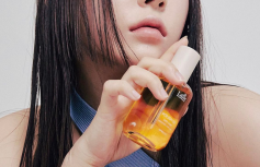 Разглаживающее парфюмированное масло для волос с абрикосовым ароматом La'dor Polish Oil Apricot