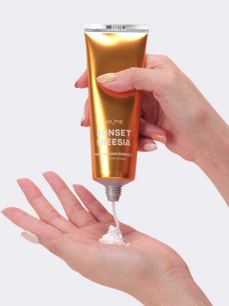 Парфюмированная эссенция для волос с ароматом груши и фрезии JUL7ME Perfume Hair Essence Sunset Freesia Парфюмированная эссенция для волос с ароматом груши и фрезии JUL7ME Perfume Hair Essence Sunset Freesia
