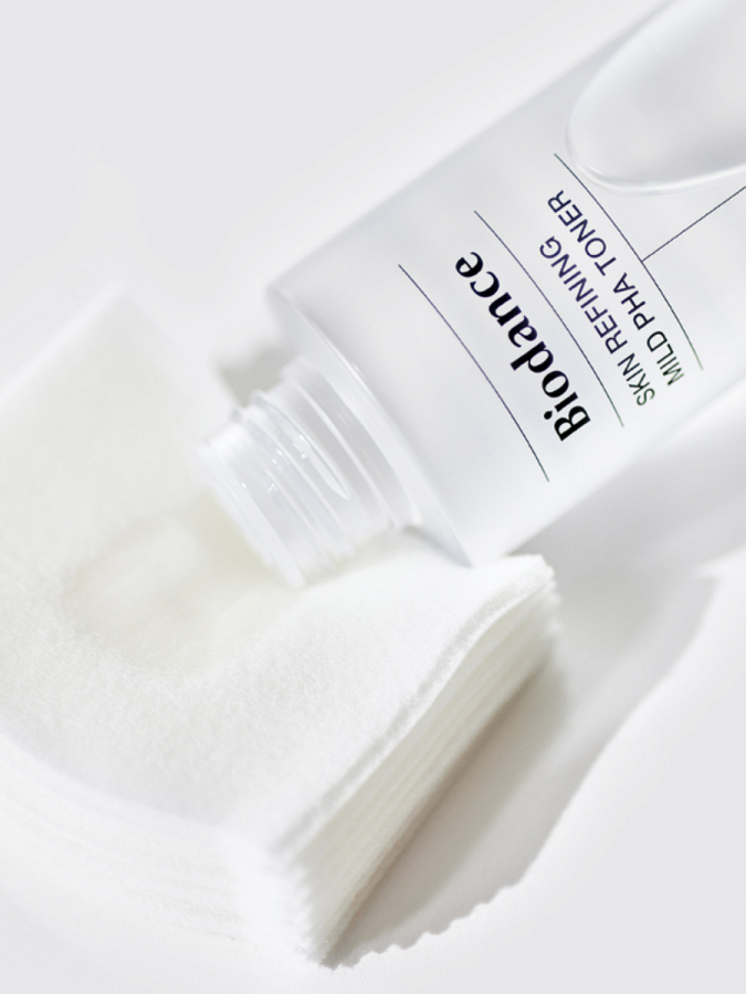 Мягкий отшелушивающий тонер с РНА кислотами Biodance Skin Refining Mild PHA Toner Мягкий отшелушивающий тонер с РНА кислотами Biodance Skin Refining Mild PHA Toner