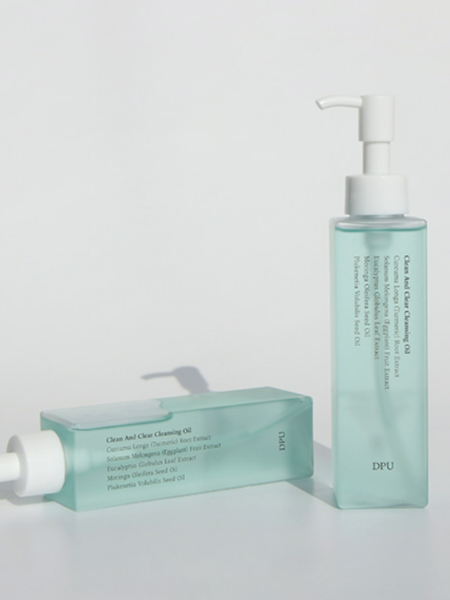 Очищающее гидрофильное масло с растительными экстрактами DPU Clean And Clear Cleansing Oil Очищающее гидрофильное масло с растительными экстрактами DPU Clean And Clear Cleansing Oil