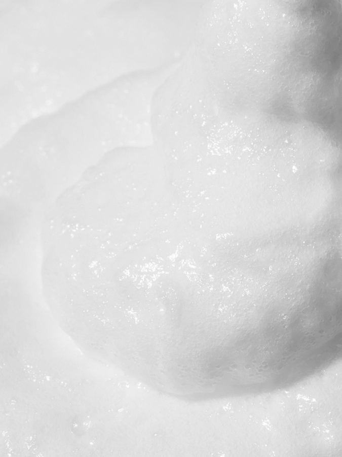 Очищающая пенка с комплексом гиалуроновой кислоты Cosrx Hydrium Triple Hyaluronic Moisturizing Cleanser