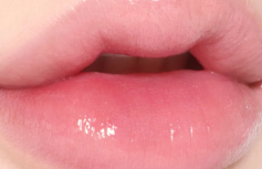 Стойкий глянцевый тинт для губ INGA Water Glow Lip Tint Splash