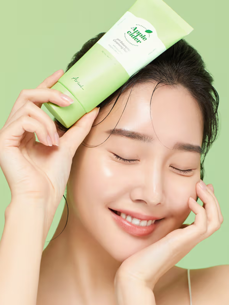 Слабокислотная пенка для умывания с яблочным уксусом Ariul Apple Cider pH Balancing Cleansing Foam