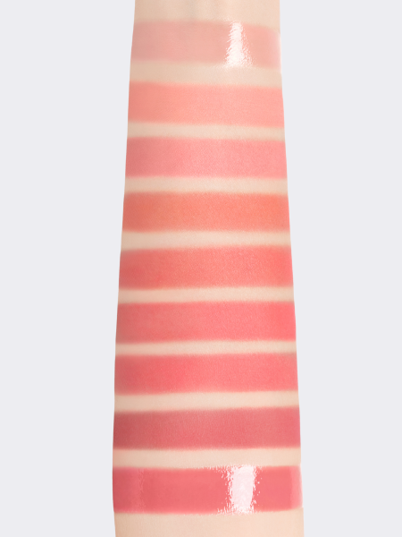 Универсальная кремовая палетка для губ и щёк Dasique Lip & Cheek Palette #02 Coral Coloring