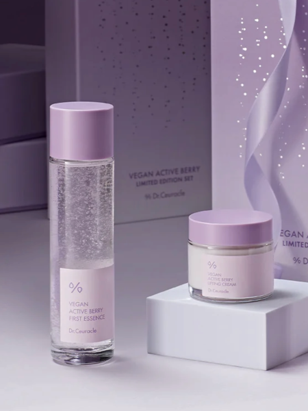 Набор для ухода за кожей с ресвератролом Dr.Ceuracle Vegan Active Berry Limited Edition Set Набор для ухода за кожей с ресвератролом Dr.Ceuracle Vegan Active Berry Limited Edition Set