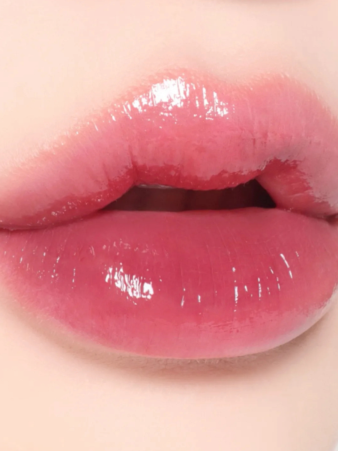 Стойкий глянцевый пигмент для губ INGA Water Glow Lip Tint Lake