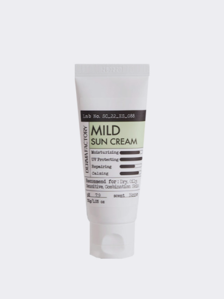 Мягкий солнцезащитный крем с экстрактом полыни Derma Factory Mild Sun Cream SPF50+ PA++++ Мягкий солнцезащитный крем с экстрактом полыни Derma Factory Mild Sun Cream SPF50+ PA++++