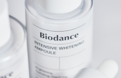 Интенсивная осветляющая ампульная сыворотка с ниацинамидом Biodance Intensive Whitening Ampoule