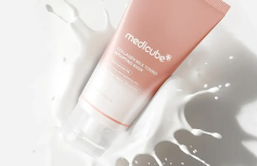 Выравнивающая маска-плёнка с коллагеном и молочными протеинами Medicube Collagen Milk Toning Wrapping Mask