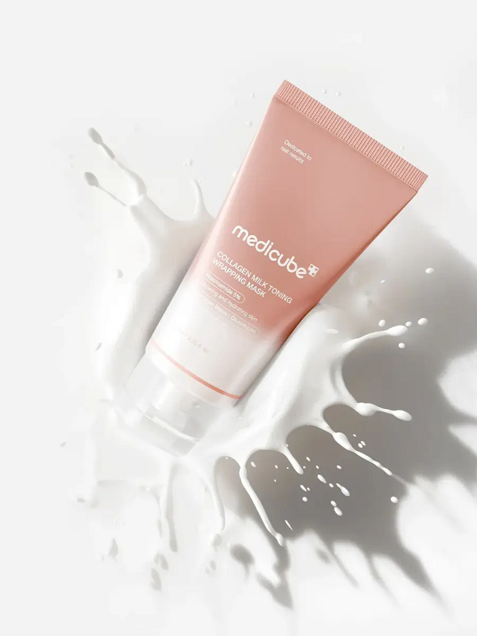 Выравнивающая маска-плёнка с коллагеном и молочными протеинами Medicube Collagen Milk Toning Wrapping Mask