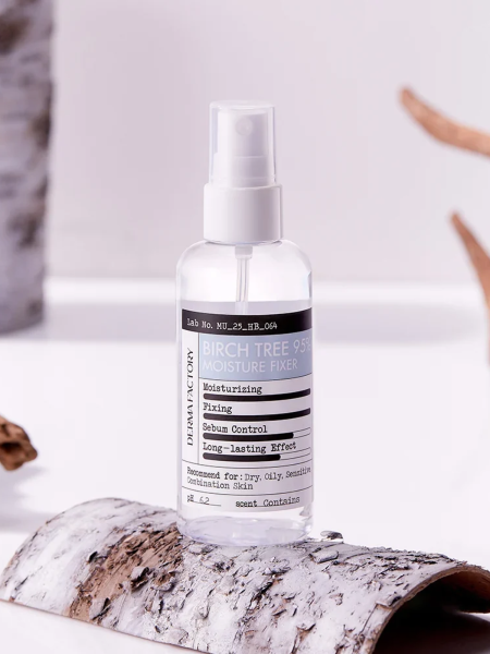 Увлажняющий спрей-фиксатор макияжа с экстрактом берёзового сока Derma Factory Birch Tree 95% Moisture Fixer