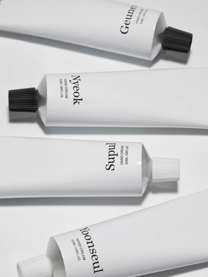 Парфюмированный увлажняющий крем для рук с ароматом юдзу I'm From Geuneul Hand Cream