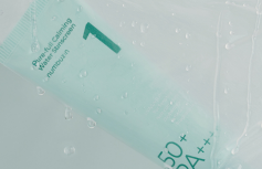 Успокаивающий солнцезащитный флюид Numbuzin No.1 Clear Filter Sun Essence SPF50+ PA++++