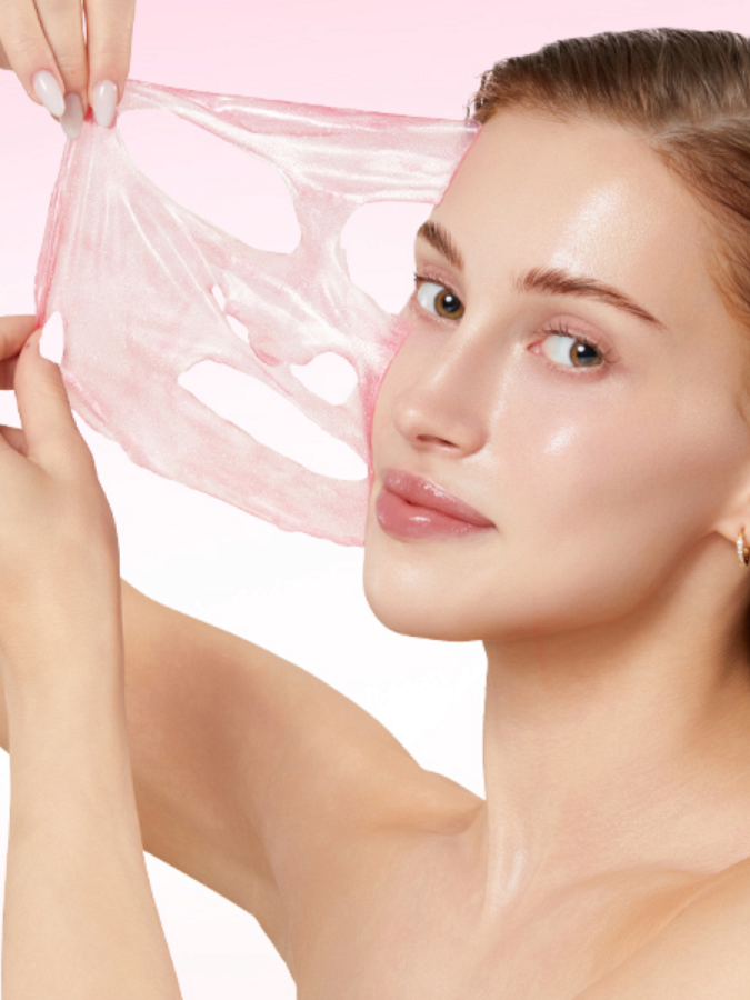 Тонизирующая ночная маска-плёнка с ПДРН и кофеином Medicube PDRN Pink Caffeine Night Wrapping Mask