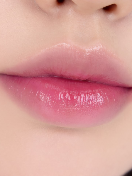 Лёгкий глянцевый тинт в розовом оттенке rom&nd DEWY·FUL Water Tint 10 Murmur Pink Лёгкий глянцевый тинт в розовом оттенке rom&nd DEWY·FUL Water Tint 10 Murmur Pink