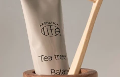 Противовоспалительная зубная паста чайным деревом Aromatica Tea Tree Balancing Toothpaste