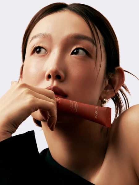 Разглаживающая сыворотка для век с экстрактом женьшеня Fraijour Alchemic Ginsenoside Contour Eye Serum Разглаживающая сыворотка для век с экстрактом женьшеня Fraijour Alchemic Ginsenoside Contour Eye Serum