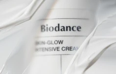 Интенсивный восстанавливающий крем для лица Biodance Skin-Glow Intensive Cream Интенсивный восстанавливающий крем для лица Biodance Skin-Glow Intensive Cream
